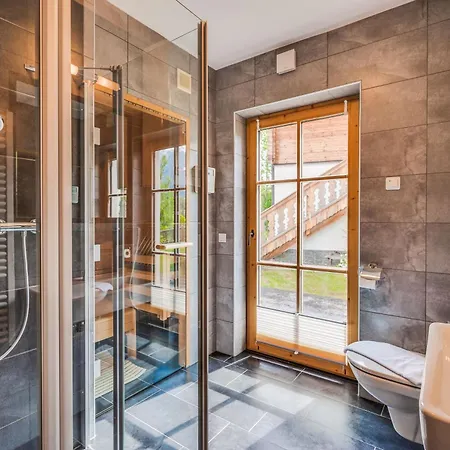 #16 Am Sonnenhang Alpesi faház *